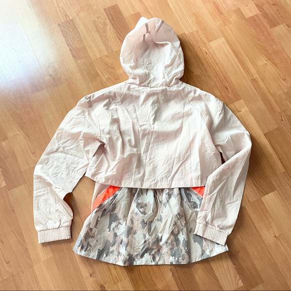 NWT Adidas Windbreaker Jacket - Picture 8 of 11